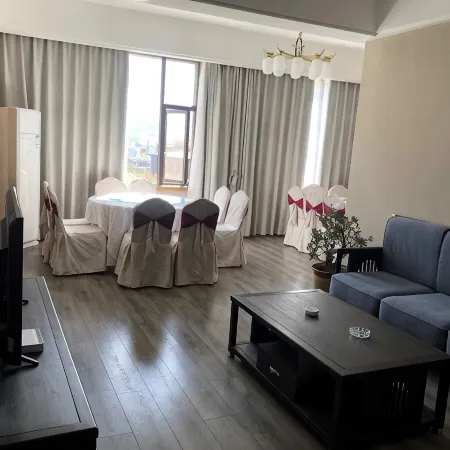 Bonthic Mountain Courtyard Holiday Hotel