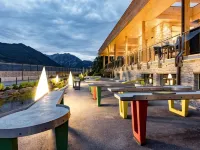 Familienresort Buchau Hotels in Maurach