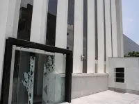 德馬德里德別墅飯店 米斯特里奥斯附近的飯店