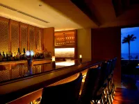 The Uza Terrace Beach Club Villas - bar