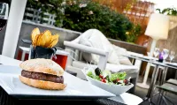 Magnolia Hotel - Adults Only - Breakfast