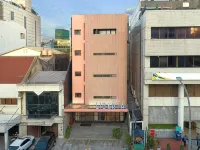 Liberta Hub Blok M Jakarta Hotels near Bundaran Senayan