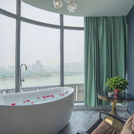 Ruobilin High view of the river Hotel