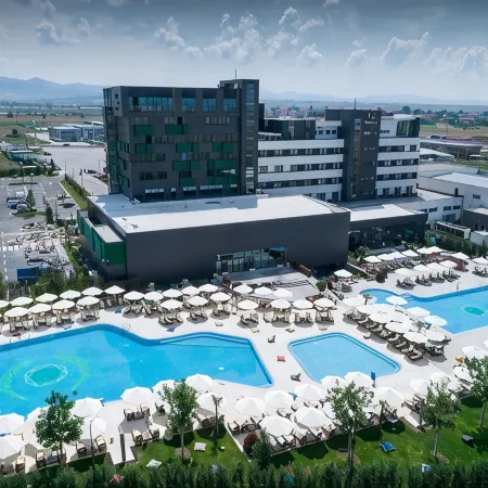 Emerald Hotel