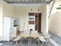 Sleephouse Klayan 2BR