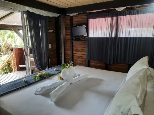 Bungalow Cosy, Calme et Reposant - Pools