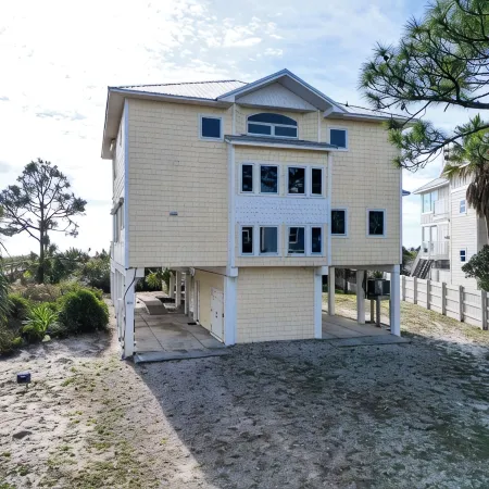 Morning Glory-Gulf Front 4/3.5 - Perfect Space, Perfect Beach - Specials!!!