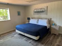 Spacious 5-bedroom house in enchanting Wisconsin Dells with AC, WiFi - 4성급