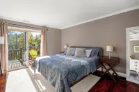 Expansive Lake House/Private Dock/Stunning Views/Family & Pet Friendly - Homestay