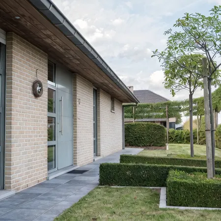 "villa Westhoek", Spacious & Stylish 4 Bedroom Villa for 8 People Near Ypres Отели рядом с достопримечательностью «Парк Беллеверде»