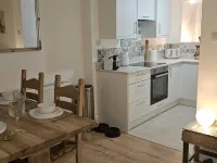 Modern, pet-friendly studio, close to Scotlands best golf courses! Hotels in Cupar
