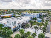 NEW La Vida Margarita 8BD Pool/Spa Cottage w/ Water Views Margaritaville Resort - balcony