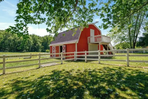Fun at the Farm House - Charming 3-bedroom farmhouse in lovely Valparaiso