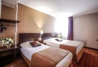 Hôtel Inn Design & Restaurant Alençon
