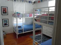 2 Bedroom Lovingly Restored 1925  Cottage 1 1/2 Blocks from Beach - Country Houses