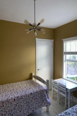 Luxurious Home in the Heart of Niagara Falls - Homestays