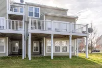 Perfect Family Vacation, Open Floor Plan, Relaxed Coastal Living - 3-Star