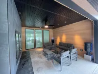 Stunning lake front new construction home in the heart of drowning creek. - 4 estrellas