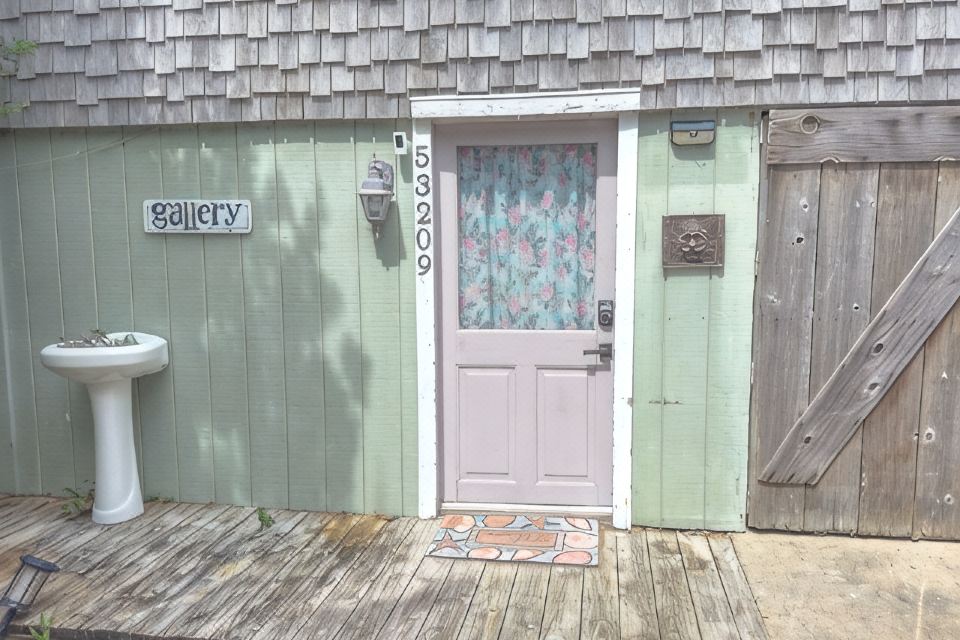 Photo 3 of 6