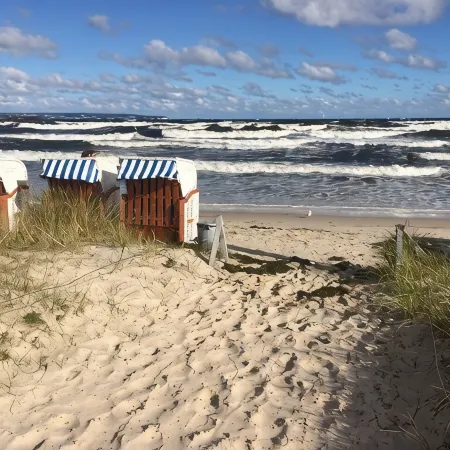 Apartment 12 sea view - 5 stars , own beach chair