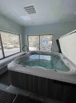 Luxury 1BR, ski in/out at Snowshoe! - Homestays