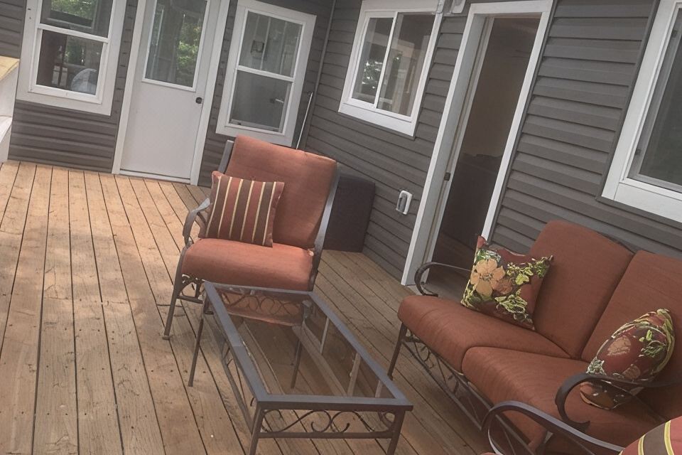 Photo 5 of 6