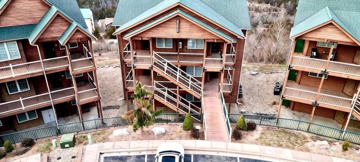 Luxury Penthouse near Silver Dollar City Hotéis em Indian Point