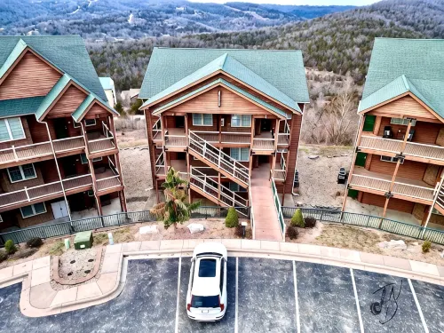 Luxury Penthouse near Silver Dollar City - Wifi