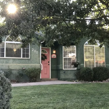 Rose Cottage Retreat nearby Zion National Park