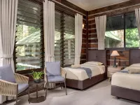 Rompin Rainforest Lodge 롬핀 호텔