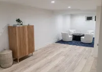Stylish Mid-Century Modern Cottage