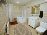Aeroport Hotel فنادق في أوختا