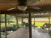 1880 Country Farmhouse. Quiet-Lake-Hunt-Pets ok