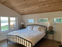 Lake Views w/ Pool, Hot Tub, & Fast Wi-Fi