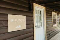 Boone's Bluff RRG- HUMBLE COZY STAY w/ Firepit