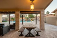 Tranquil Retreat at Ocotillo, 4Bd, 2.5BA, Huge Pool with Heater, and Pool Table. - プライペートプール