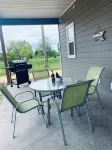 The Family Lakehouse Getaway. Life Is Better At The Lake - Homestays