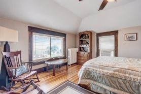 Enjoy Beachfront Living With family!