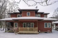 NEW Artistic Modern Cottage/SCREENED Porch/Fire Pit/ Giant Theater/Game RM - 4つ星