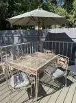Enchanted Mermaid Cottage~Fire pit~Great backyard - 4-Star