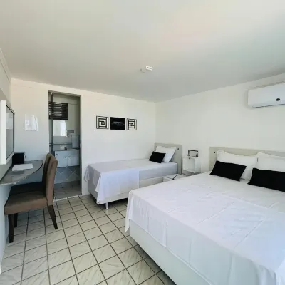 Pousada e Hostel Natal โรงแรมใกล้หาด Ponta Negra Beach