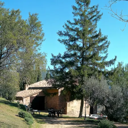 Art, nature and peace upon the mountain of St. Francis.