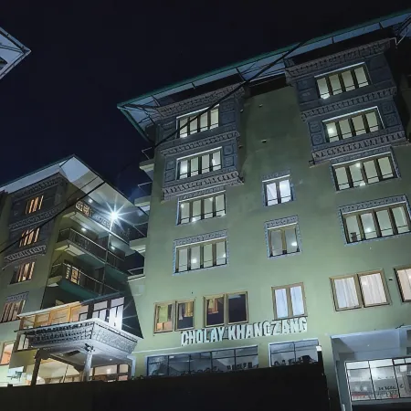 Hotel Cholay Khangzang