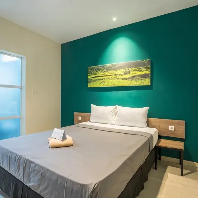 Life Puri Hotel Surabaya Các khách sạn gần Ga Gubeng