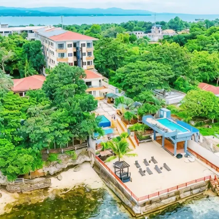 Palmbeach Resort Mactan Cebu powered by Cocotel