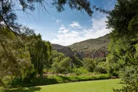 Cango Retreat Lover's Nest - 3-Star