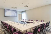 Noom Hotel Conakry - Business