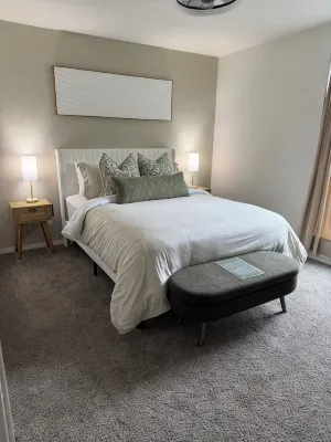 Cozy 2-bedroom condo with WiFi, AC in Colfax - Wifi