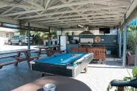 Sunrise Motel