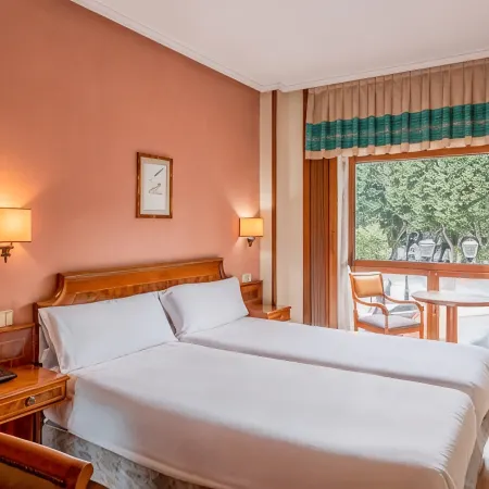 B&B HOTEL Gijón Centro Begoña